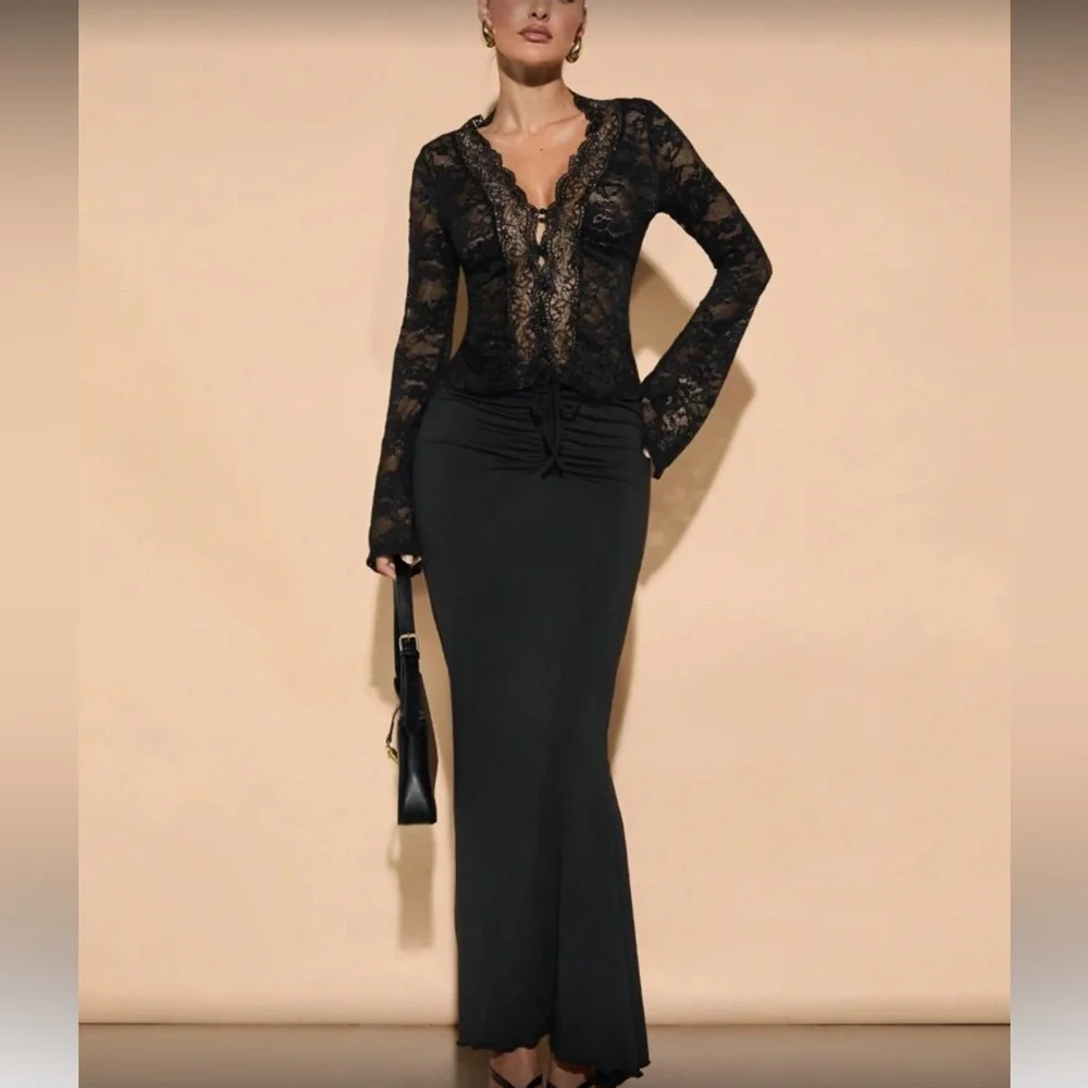 Elegant Black Lace Women Top
